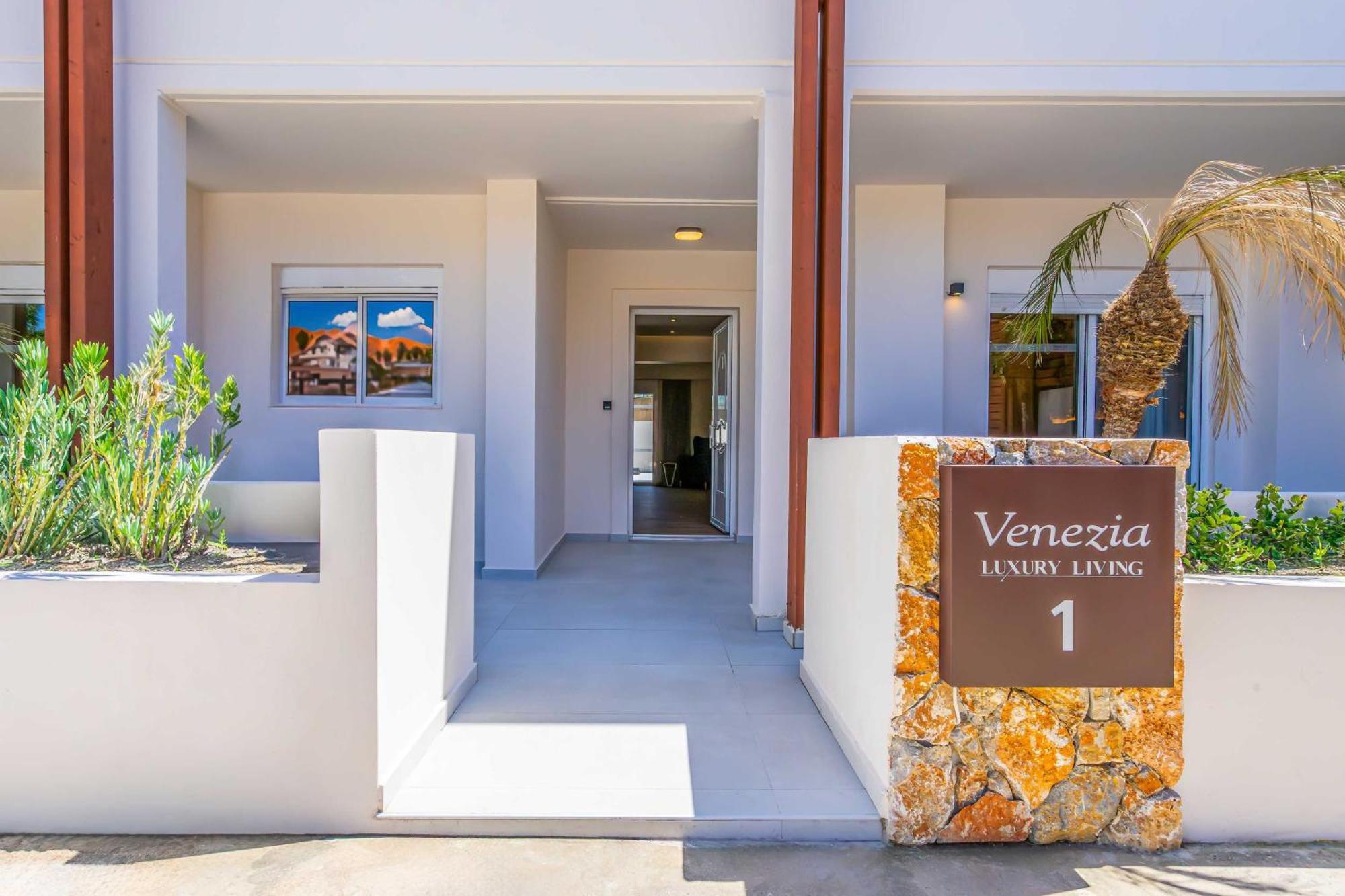 Venezia Luxury Living Villas, Faliraki Exterior foto